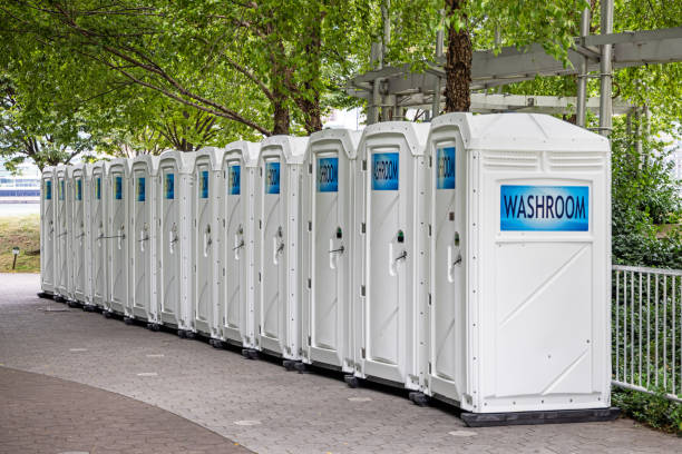 Porta potty delivery and setup in Burlington, WA